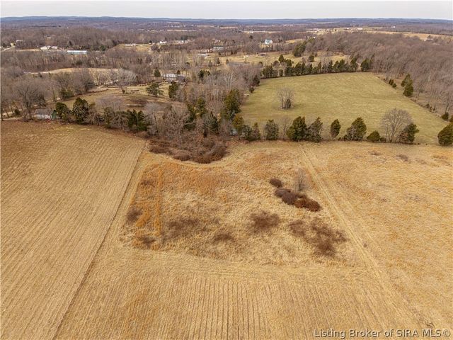 3995 N Garden Lane, Milltown, IN 47145