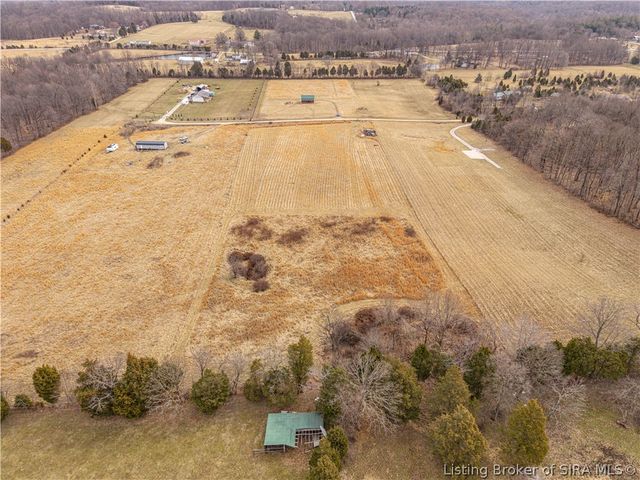 3995 N Garden Lane, Milltown, IN 47145