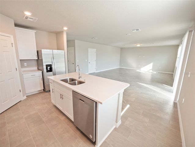 5268 SANDERS OAK TRAIL, St Cloud, FL 34771