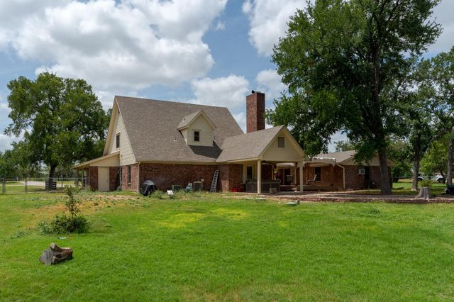 310 County Road 3080, Lampasas, TX 76550