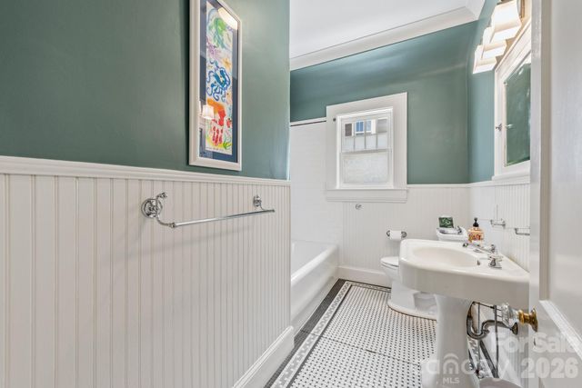 2601 E 5th Street, Charlotte, NC 28204