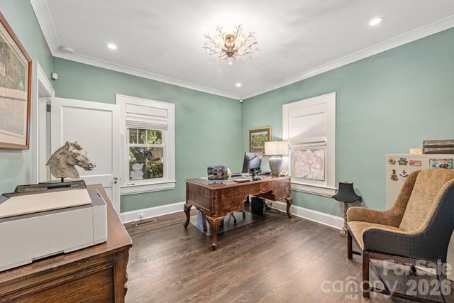 2601 E 5th Street, Charlotte, NC 28204