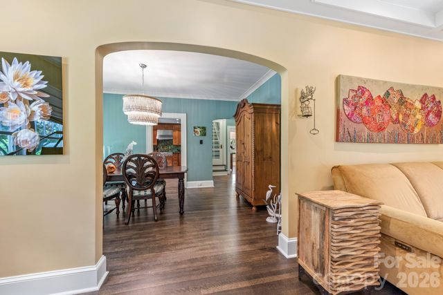 2601 E 5th Street, Charlotte, NC 28204