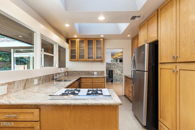 670 Westbridge Place, Pasadena, CA 91105