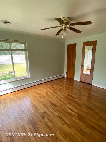 103 Lincoln Drive, Bay City, MI 48706
