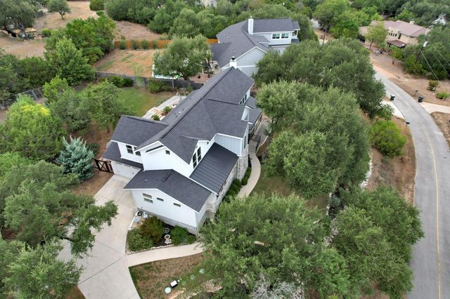 501 Alva DR, Spicewood, TX 78669