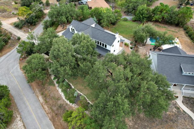 501 Alva DR, Spicewood, TX 78669