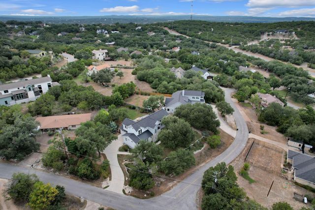 501 Alva DR, Spicewood, TX 78669