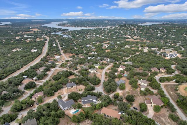 501 Alva DR, Spicewood, TX 78669