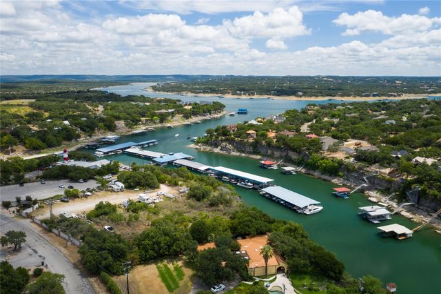 501 Alva DR, Spicewood, TX 78669