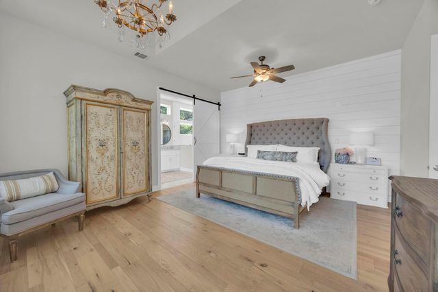 501 Alva DR, Spicewood, TX 78669