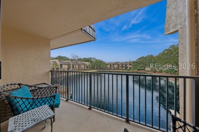 85 Folly Field Rd Apt 112, Hilton Head Island, SC 29928