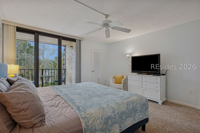 85 Folly Field Rd Apt 112, Hilton Head Island, SC 29928