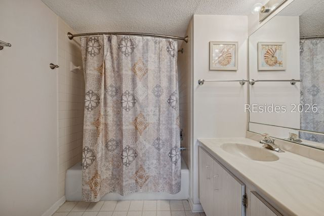 85 Folly Field Rd Apt 112, Hilton Head Island, SC 29928