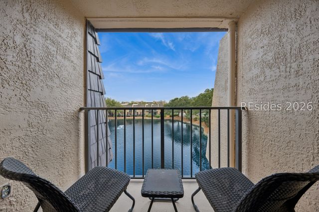 85 Folly Field Rd Apt 112, Hilton Head Island, SC 29928