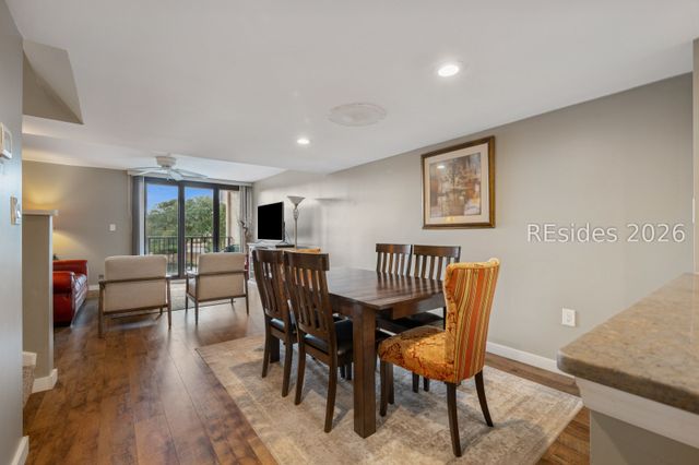 85 Folly Field Rd Apt 112, Hilton Head Island, SC 29928