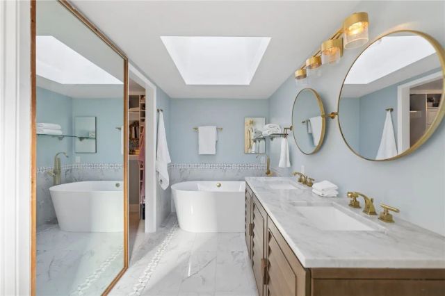 971 San Lorenzo Court, Solana Beach, CA 92075