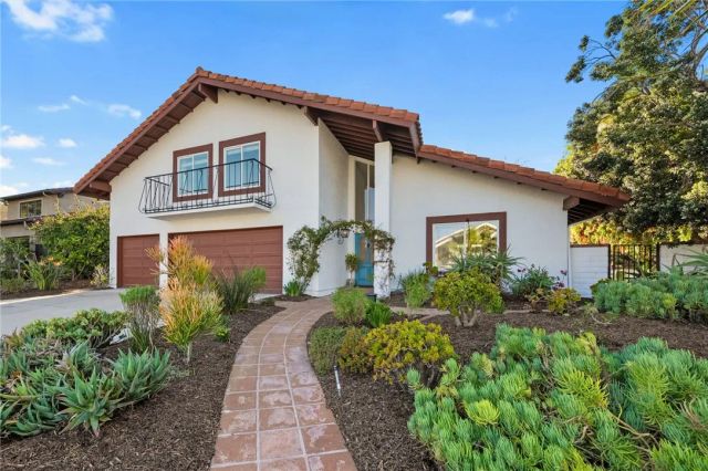 971 San Lorenzo Court, Solana Beach, CA 92075