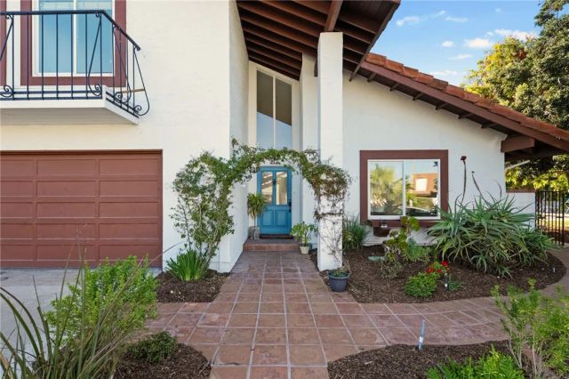 971 San Lorenzo Court, Solana Beach, CA 92075