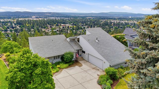 7712 N Panorama Dr, Spokane, WA 99208 property photo