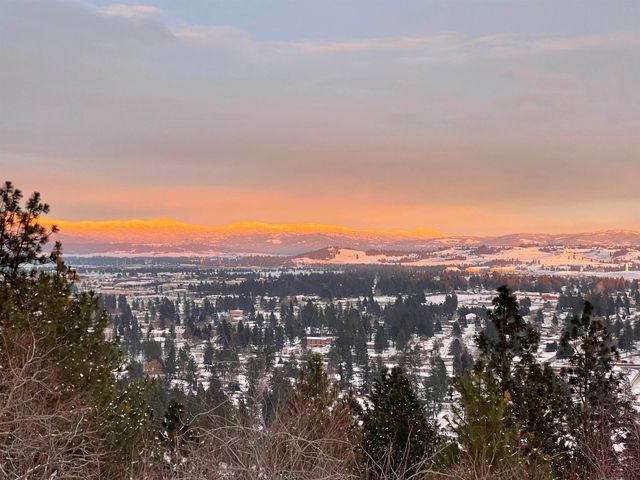 7712 N Panorama Dr, Spokane, WA 99208