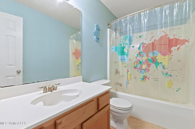 18026 Cypress Pointe Drive, Gulfport, MS 39503