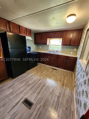 4248 Hibiscus Cir H, West Palm Beach, FL 33409