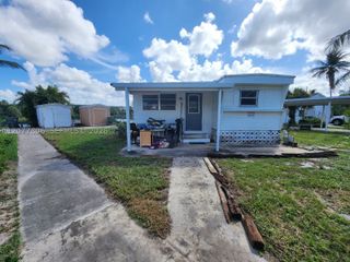 4248 Hibiscus Cir H, West Palm Beach, FL 33409