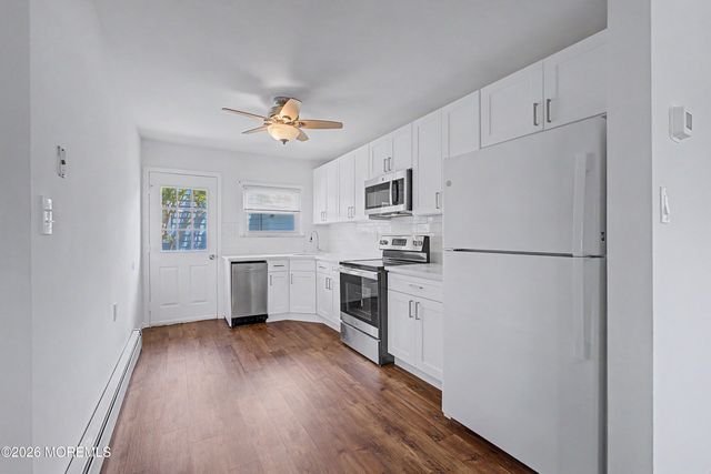 64 Puerto Vallarta Street, Toms River, NJ 08757