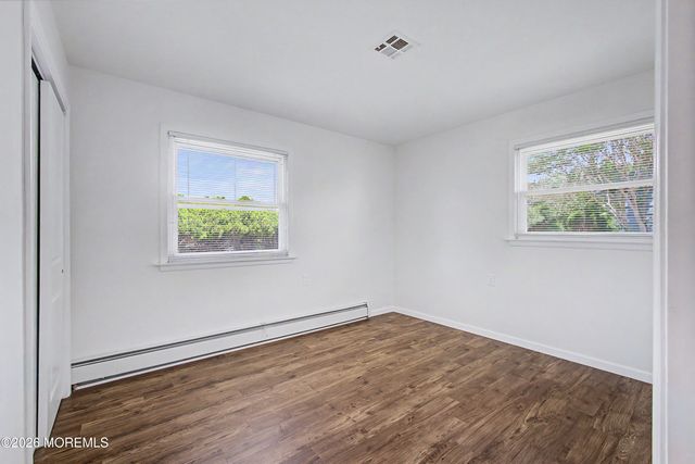 64 Puerto Vallarta Street, Toms River, NJ 08757