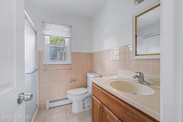 64 Puerto Vallarta Street, Toms River, NJ 08757