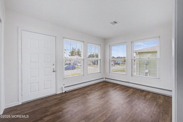 64 Puerto Vallarta Street, Toms River, NJ 08757