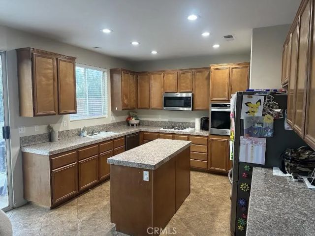 29712 Mesa Verde Cir, Menifee, CA 92564