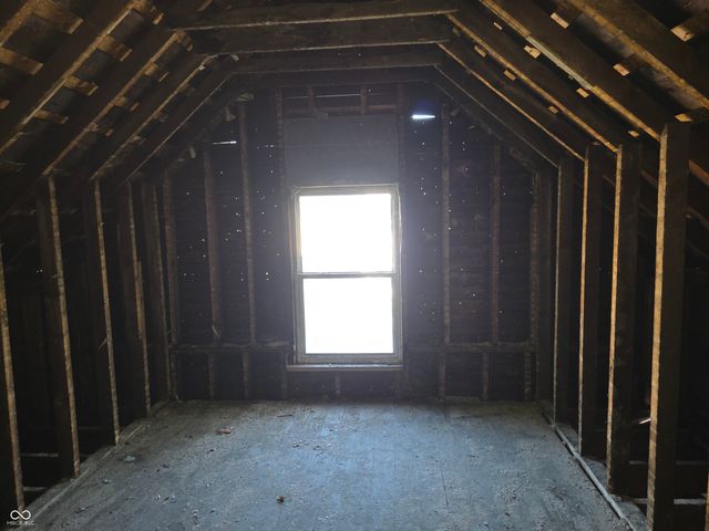 1315 E 9th Street, Indianapolis, IN 46202