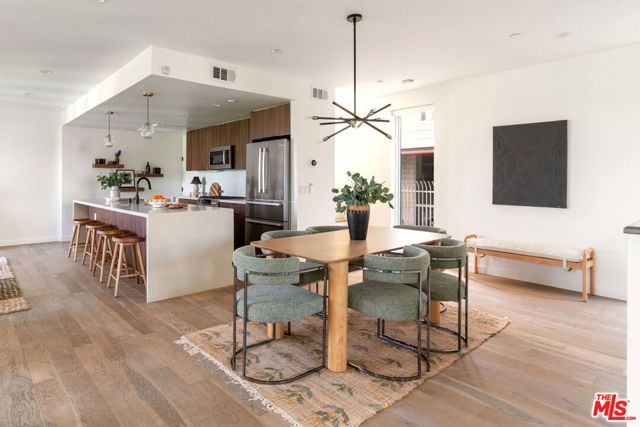 2267 Duane Street, Los Angeles, CA 90039