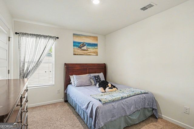 216 Friendship Oak Way, Hampton, GA 30228