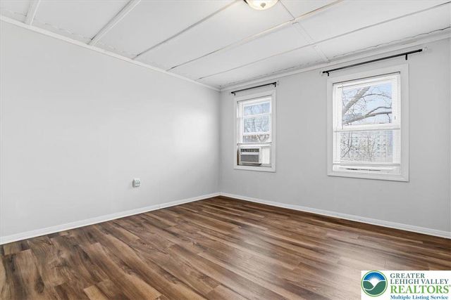 1226 Railroad Street, Bethlehem City, PA 18015