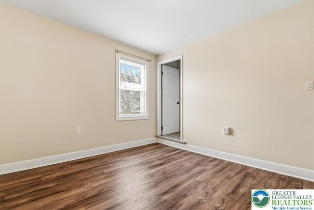 1226 Railroad Street, Bethlehem City, PA 18015