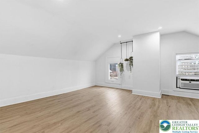 1226 Railroad Street, Bethlehem City, PA 18015