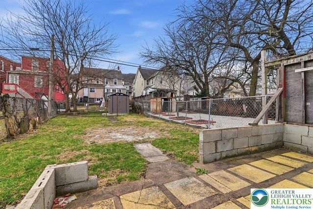 1226 Railroad Street, Bethlehem City, PA 18015