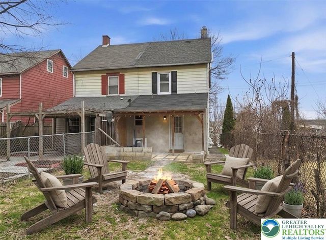 1226 Railroad Street, Bethlehem City, PA 18015