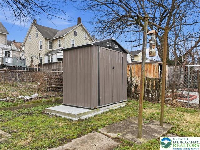 1226 Railroad Street, Bethlehem City, PA 18015