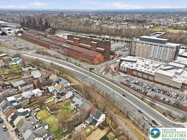 1226 Railroad Street, Bethlehem City, PA 18015