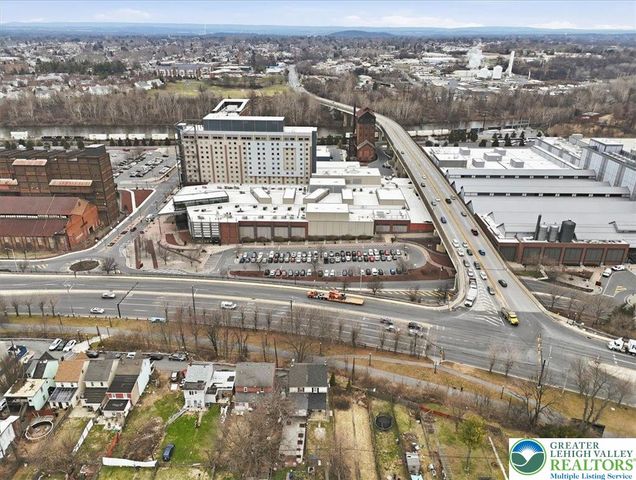 1226 Railroad Street, Bethlehem City, PA 18015