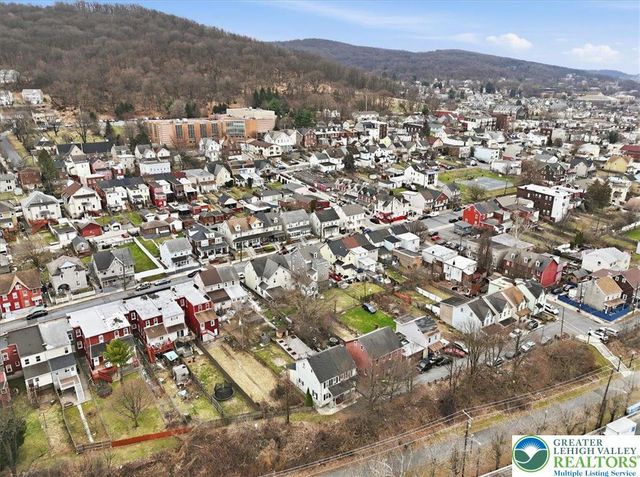 1226 Railroad Street, Bethlehem City, PA 18015