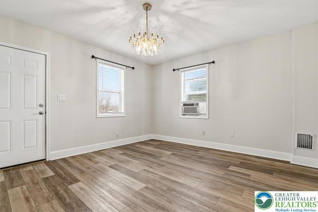 1226 Railroad Street, Bethlehem City, PA 18015