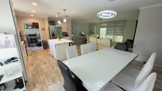 1401 SW 65th Way, Boca Raton, FL 33428
