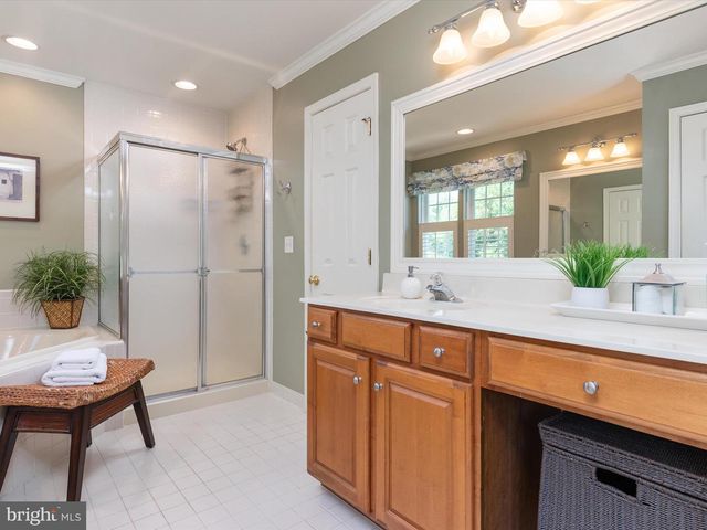 2420 VALLEY BROOK LN, Gambrills, MD 21054