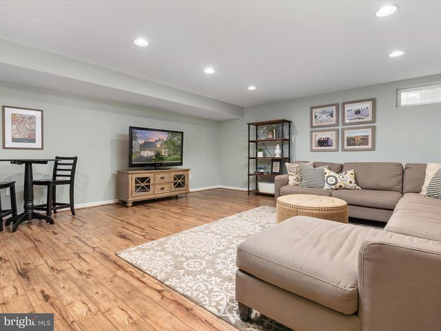 2420 VALLEY BROOK LN, Gambrills, MD 21054