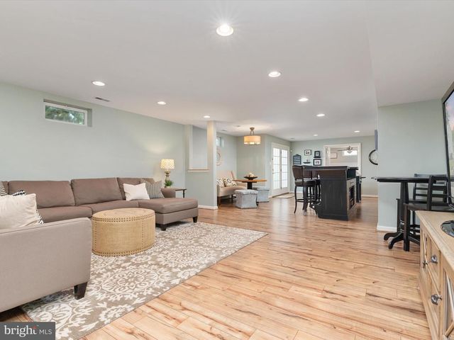 2420 VALLEY BROOK LN, Gambrills, MD 21054